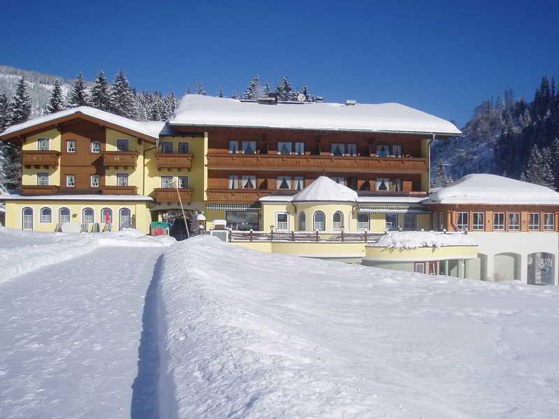 Hotel Wieseneck St. Johann im Pongau Exterior foto