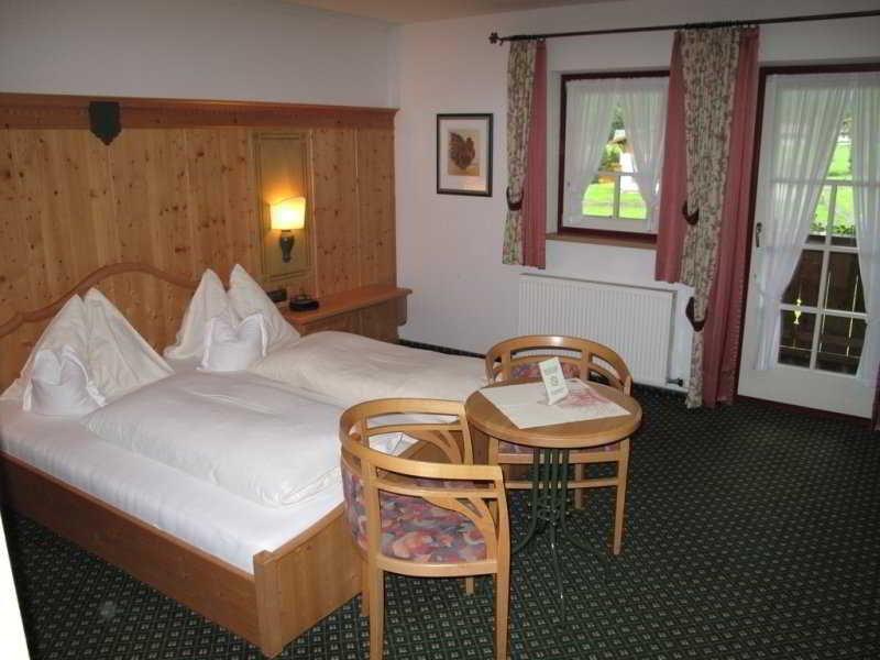 Hotel Wieseneck St. Johann im Pongau Exterior foto